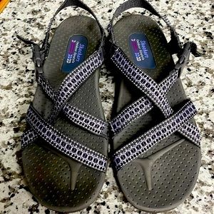 Skechers Women’s 10 Outdoor Lifestyle Gray/Purple Sandals Hiking Walking